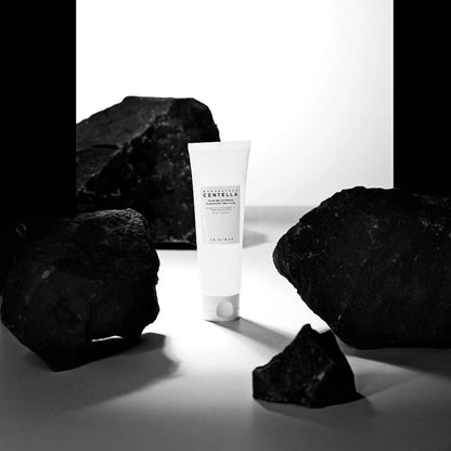 Madagascar Centella Tone Brightening Cleansing Gel Foam 125ml